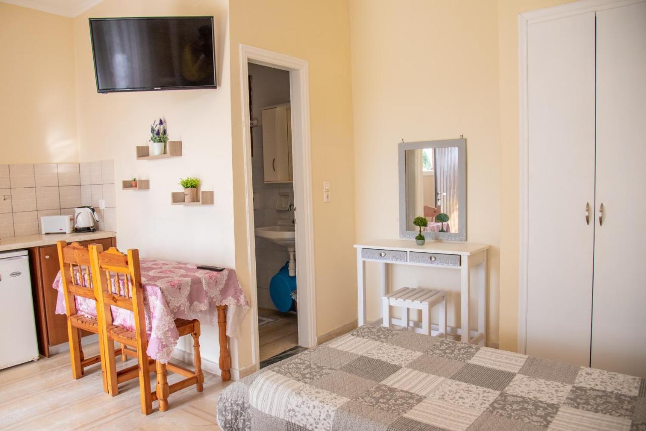 Eleonas Holiday Home Apartment Agios Stefanos Avliotes  ภายนอก รูปภาพ